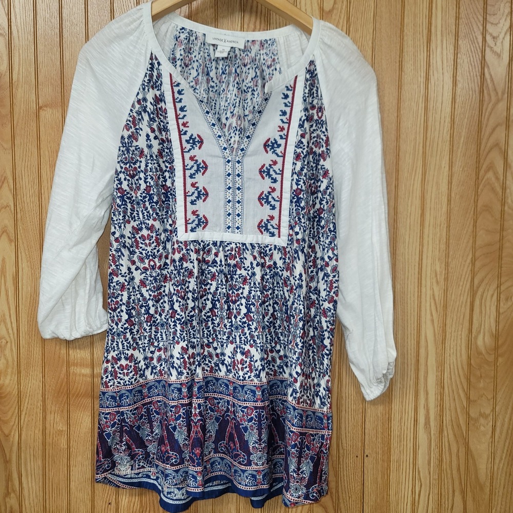 Vintage America Blues Womens Boho Floral Embroidered Tunic Top White Blue Red M